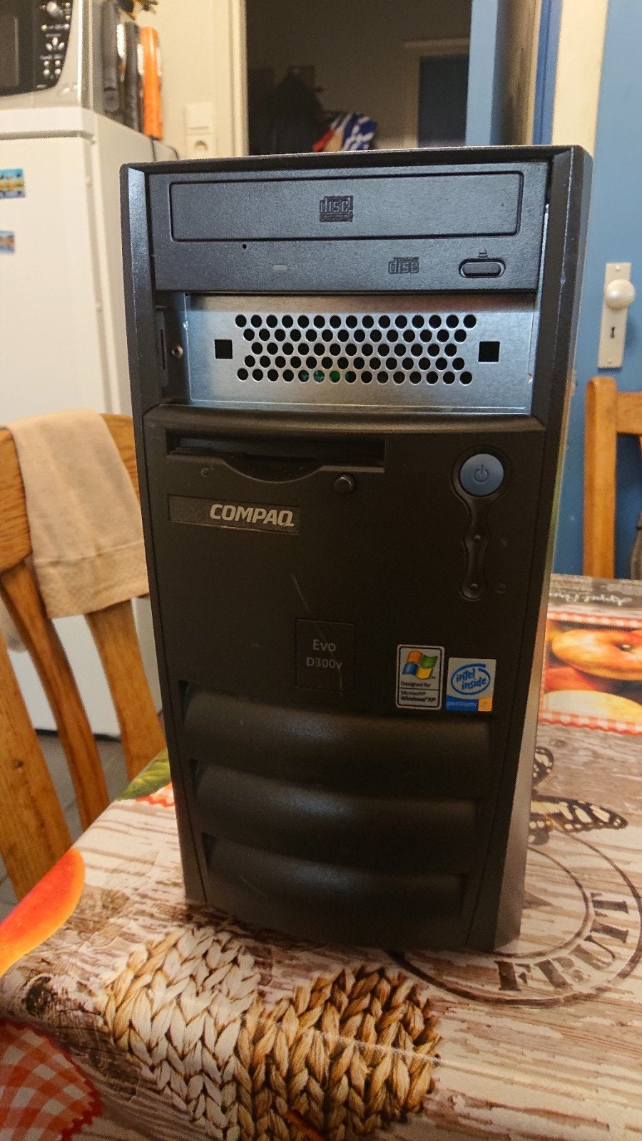 Ordinateur Compaq Evo D300 Pentium 4, Informatique & Logiciels, Enlèvement ou Envoi, Compaq