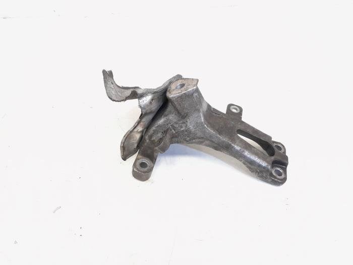 Motorsteun van een Audi A4, Gebruikt, -, -, -