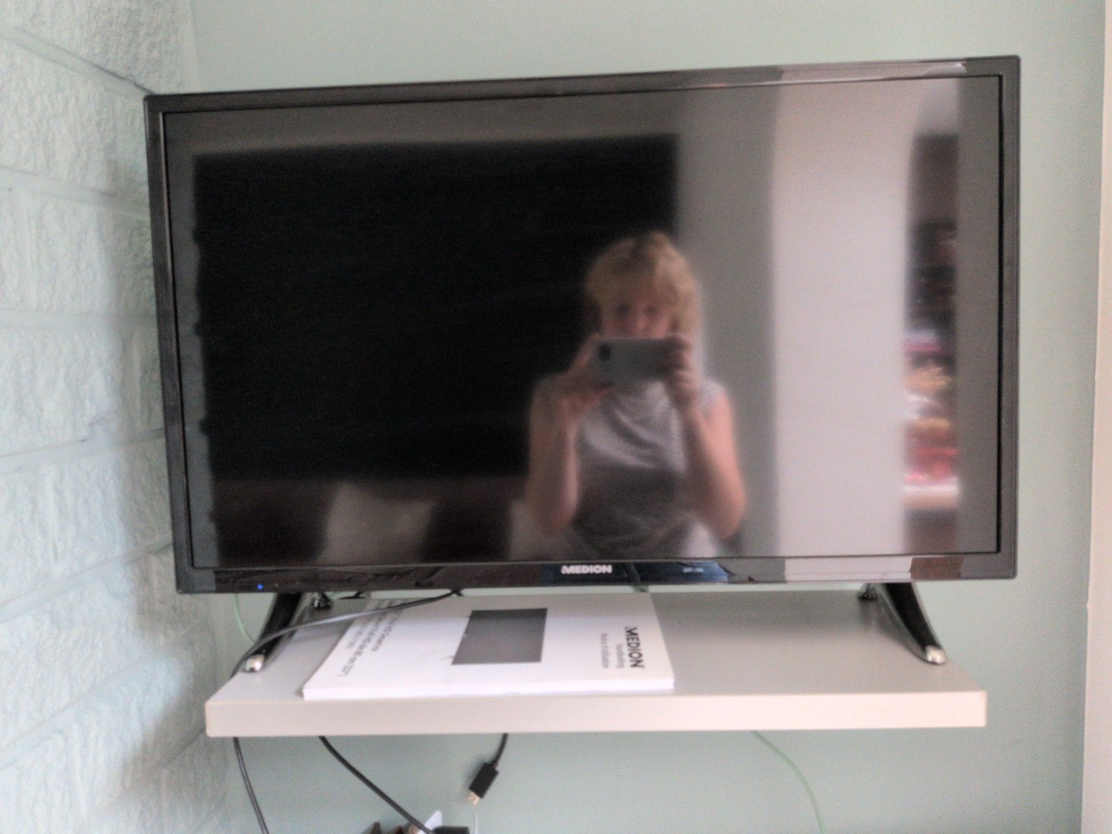 Medion smart tv 80 cm, LCD, Zo goed als nieuw, Smart TV, Ophalen