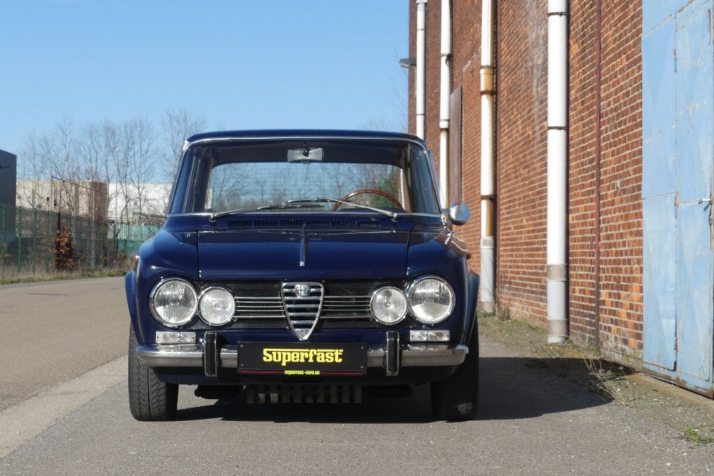 Alfa Romeo Giulia 1600, Autos, https://public.car-pass.be/vhr/ac2bcc80-f8fa-4428-95da-f42b4f01120d, 4 portes, Entreprise, Boîte manuelle