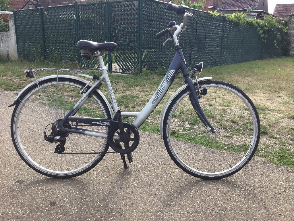 Damesfiets, Enlèvement