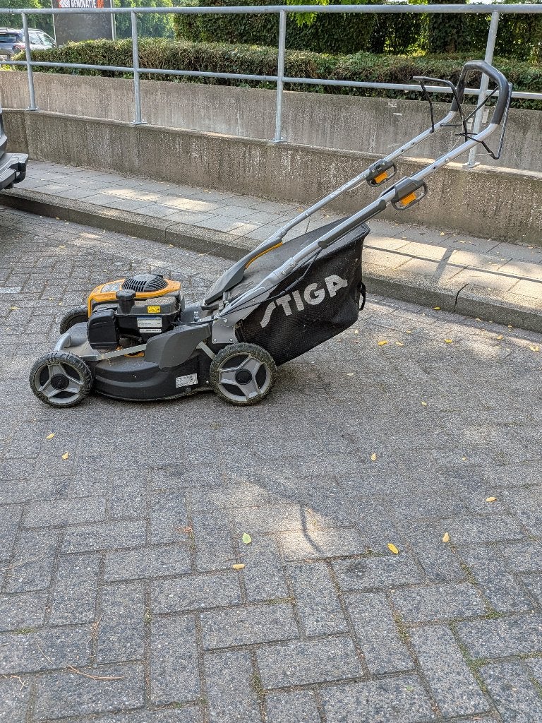 Stiga twinclip 50 SB, Tuin en Terras, Ophalen, Gebruikt, Mulchfunctie, Benzine-grasmaaier