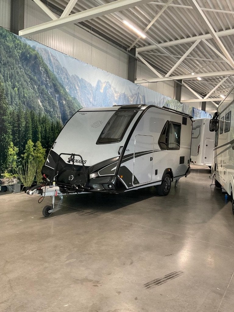 Trekbare caravan, Caravans en Kamperen, Rondzit, 6 tot 7 meter, Koelkast, Knaus