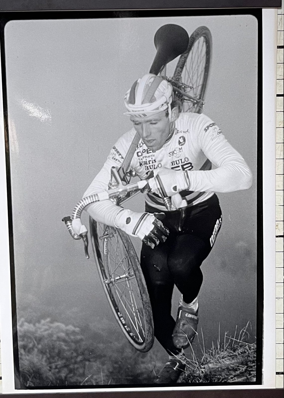 Persfoto wielrenner Danny De Bie wereldkampioen, Ophalen, Zo goed als nieuw