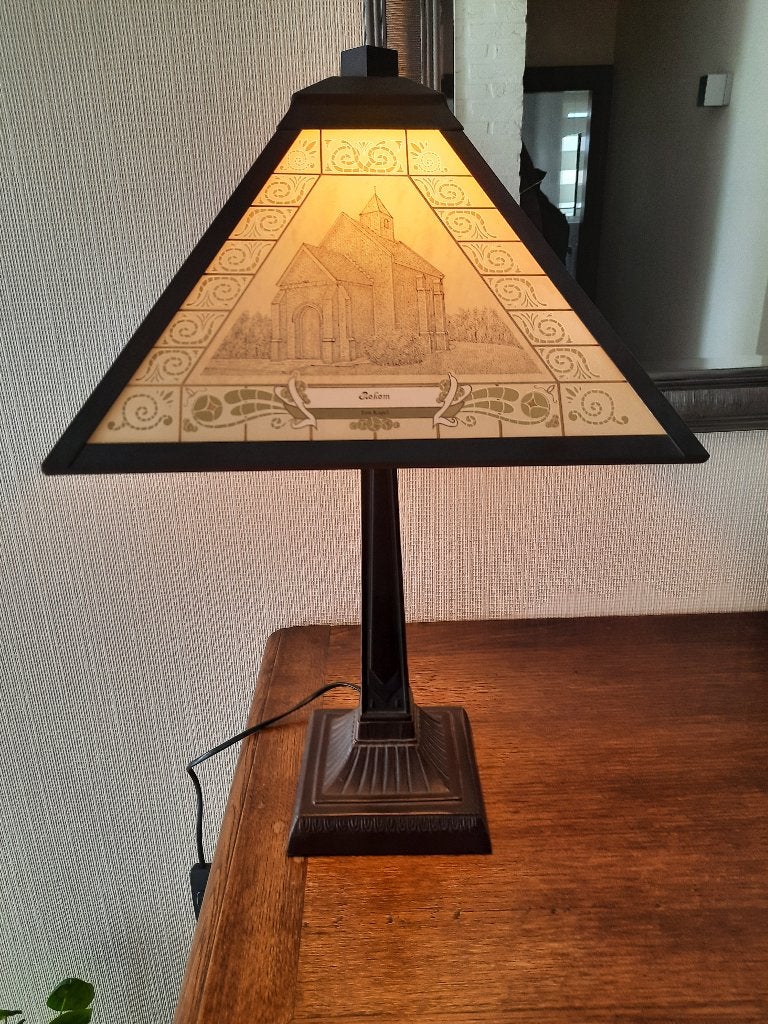 Prachtige stevige  schemerlamp  van Oud Rekem, Ophalen, Schemerlamp