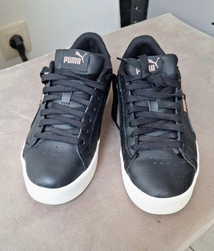 baskets puma fille ou femme, Sport en Fitness, Basketbal, Ophalen, Gebruikt, Schoenen