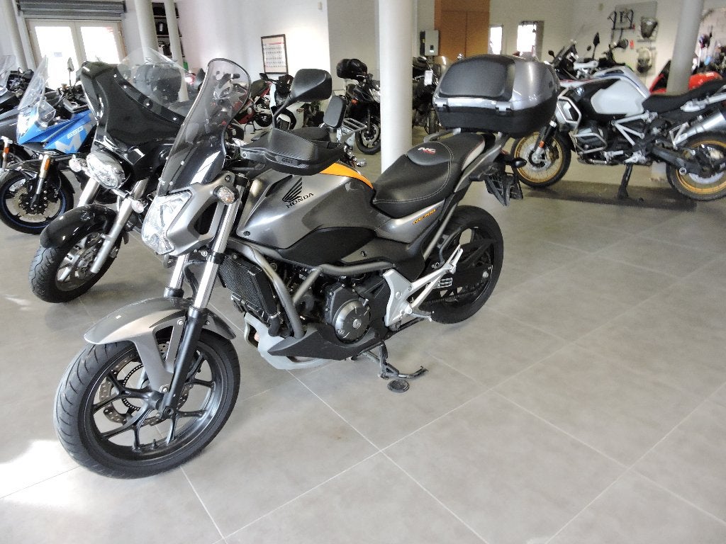 HONDA NC 700 DCT, 700 cc, 2 cilinders, Occasion, Bedrijf