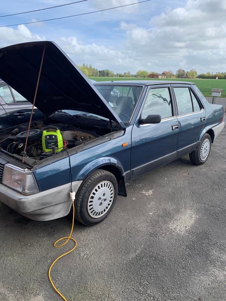 Fiat Regata Années 86, Autos, Autres modèles, Achat, 4 portes, Boîte manuelle