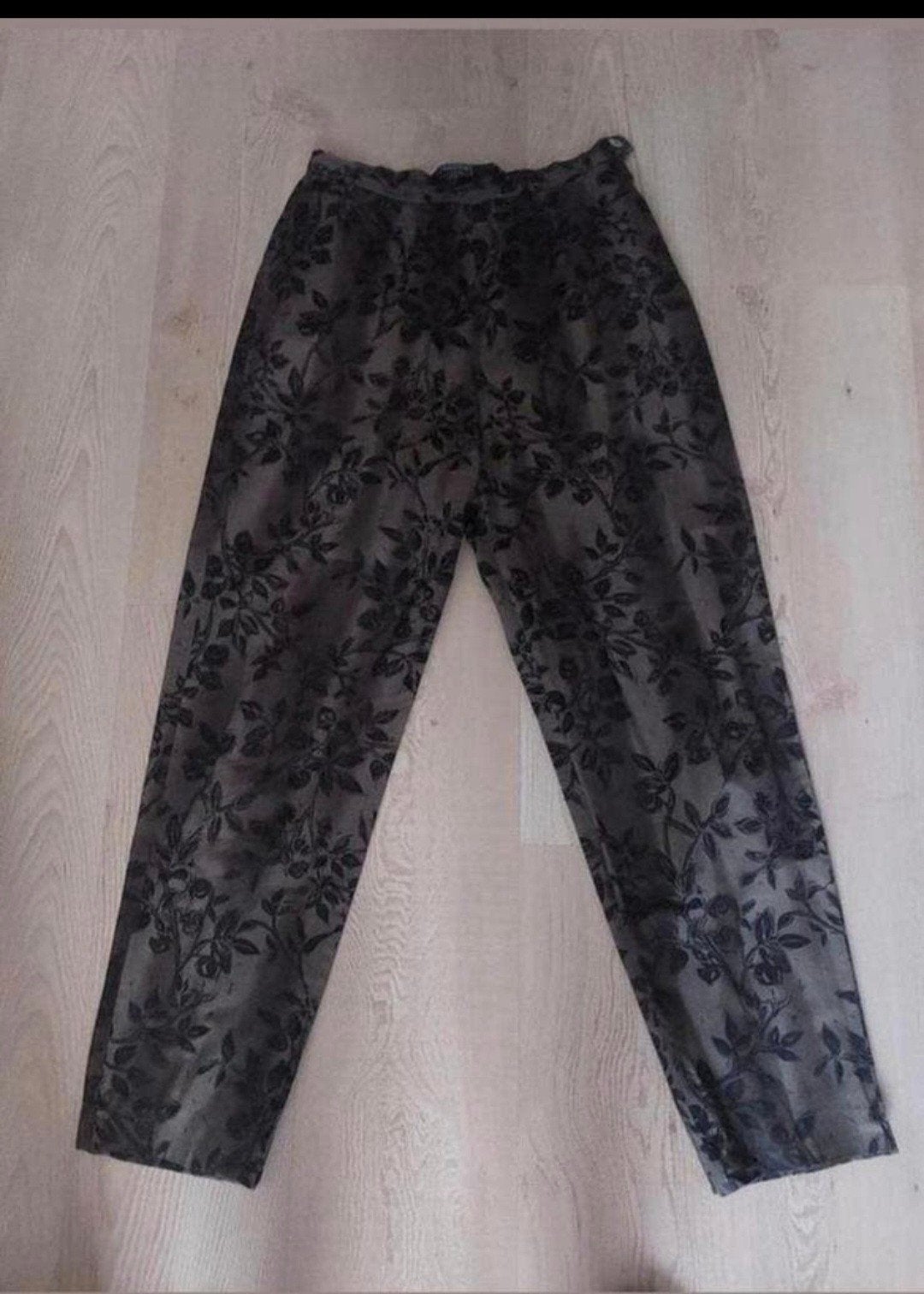 Pantalon fleuri, Enlèvement ou Envoi, Taille 38/40 (M)