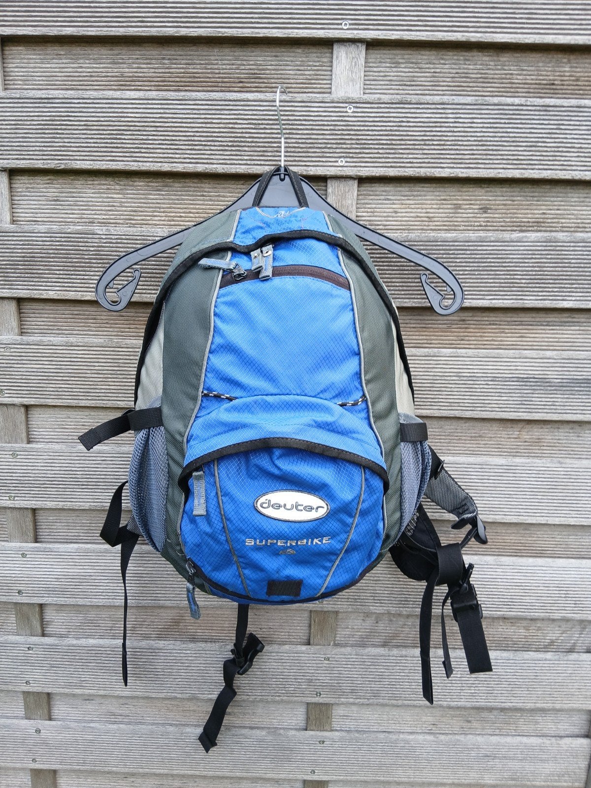 SAC À DOS DE VÉLO DEUTER SUPERBIKE S EN BON ÉTAT, Enlèvement ou Envoi
