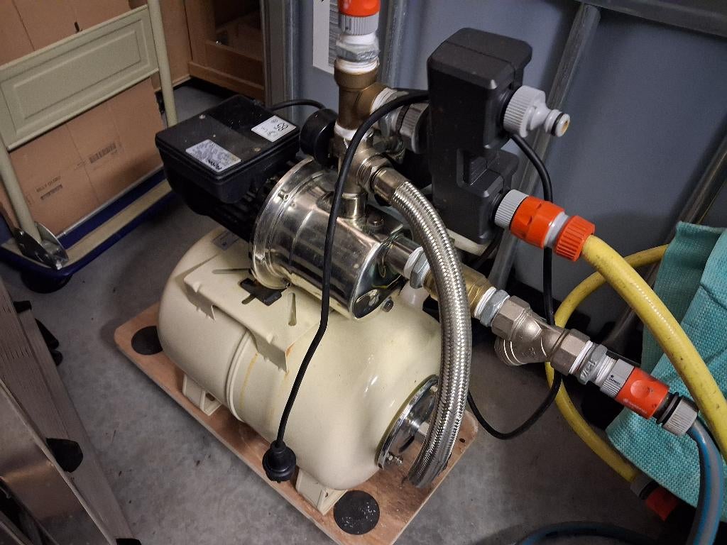 Groupe hydrophore, Enlèvement, Utilisé, Électrique