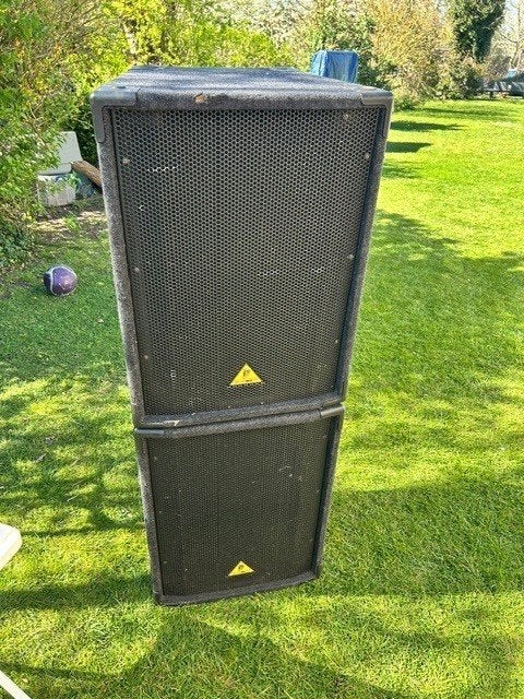 Speakers Behringer B1520 15 inch, Party speaker, Zo goed als nieuw, Ophalen, 150 watt of meer