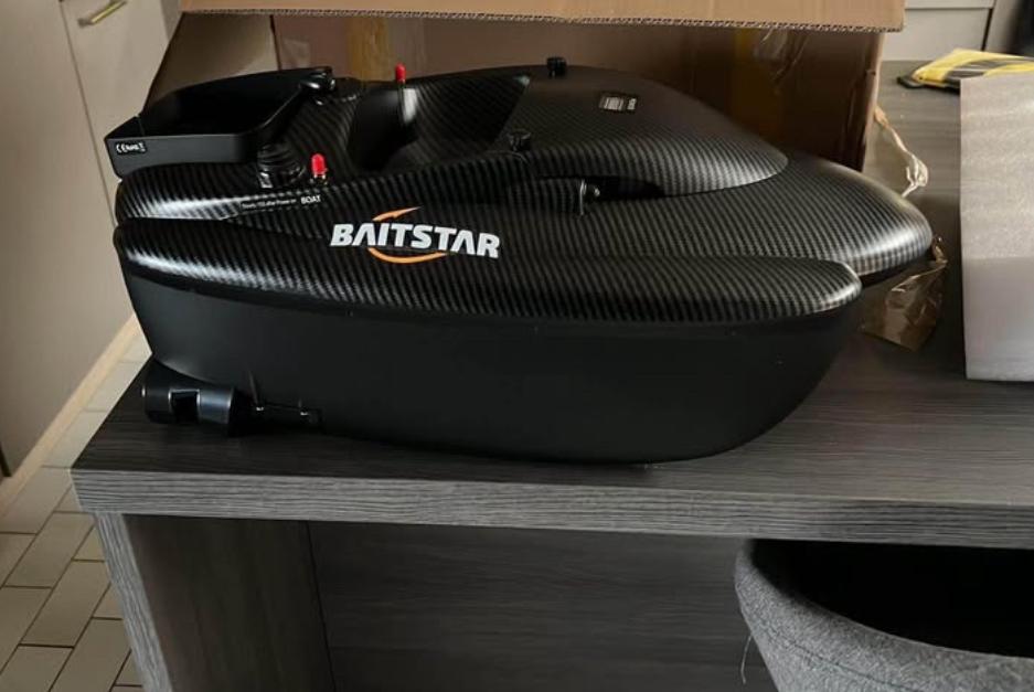 Baitstar voerboot Compact carbon inclusief sonar tab +GPS), Sports nautiques & Bateaux, Pêche à la ligne | Carpes, Comme neuf