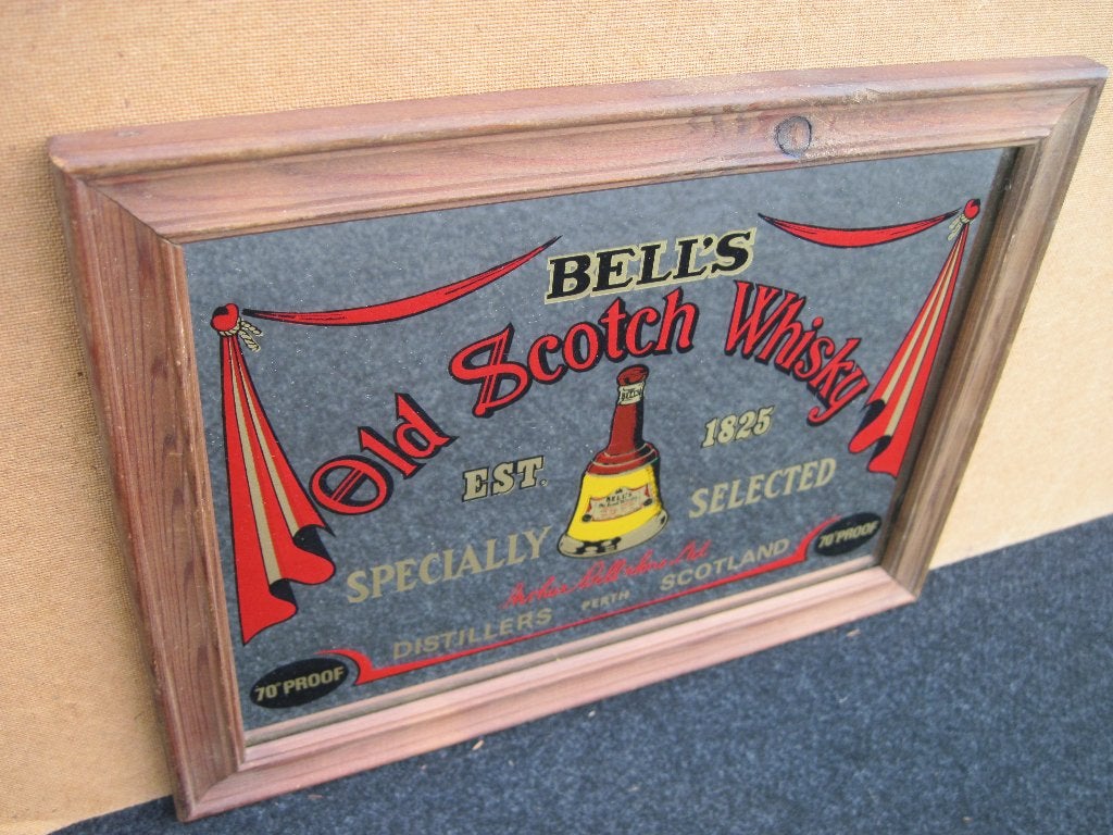 Miroir publicitaire Bells Old Scotch Whisky., Collections, Enlèvement ou Envoi