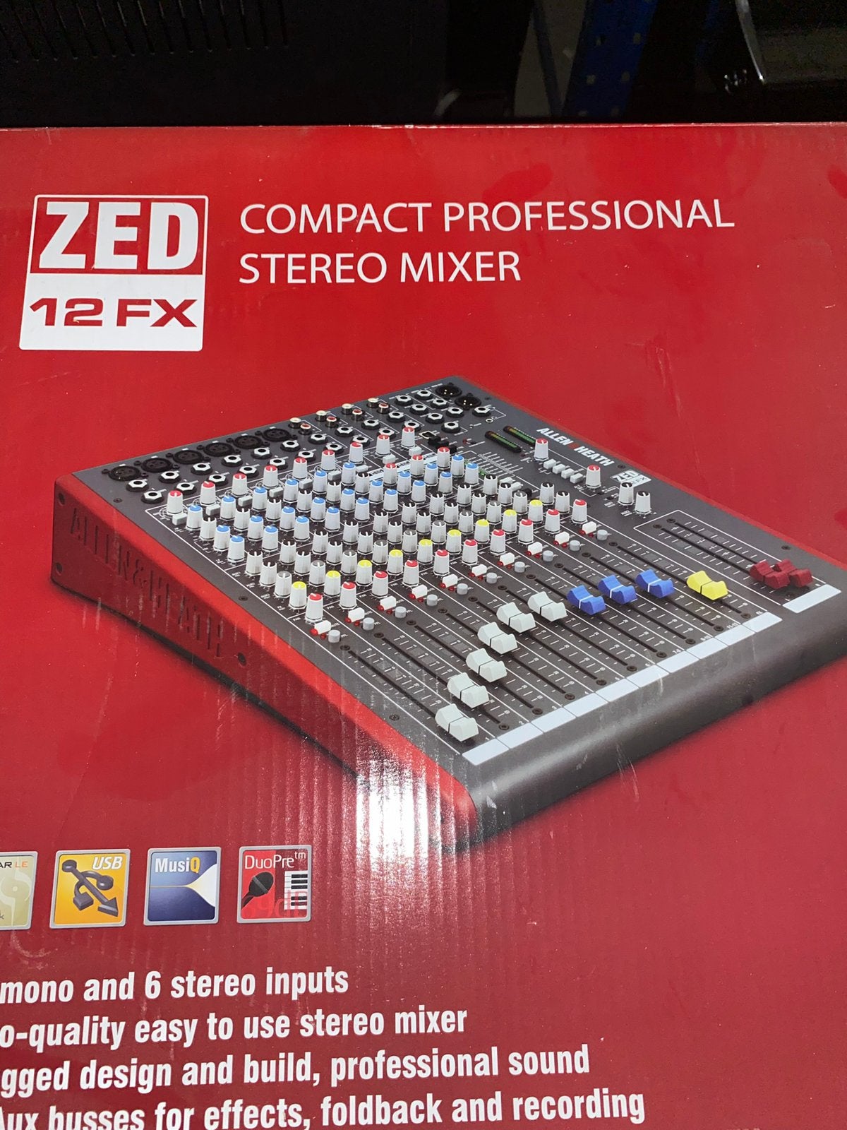 ZED Stereo mixer, Ophalen, Zo goed als nieuw