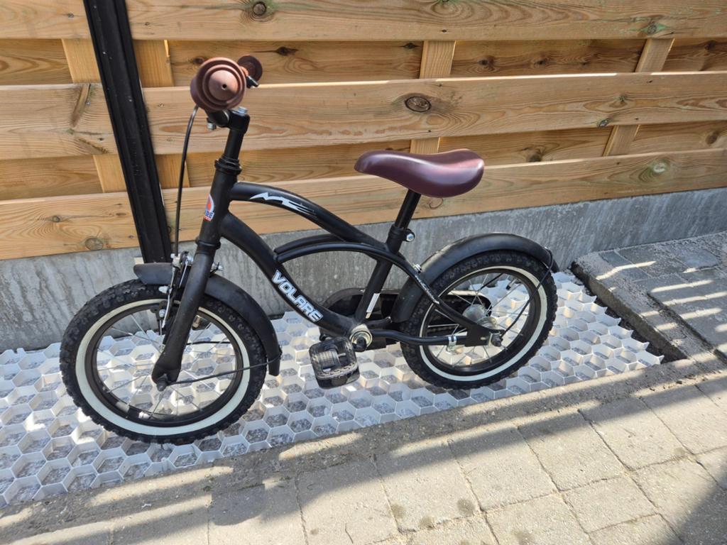Kinderfiets 14 inch volare, Ophalen, Terugtraprem, Zijwieltjes, Gebruikt