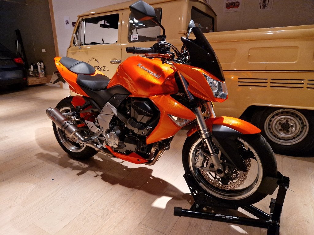 Kawasaki Z1000 in showroomstaat, Motoren, Motoren | Kawasaki, Motorrijbewijs A, Bedrijf, Handvatverwarming, Handgeschakeld