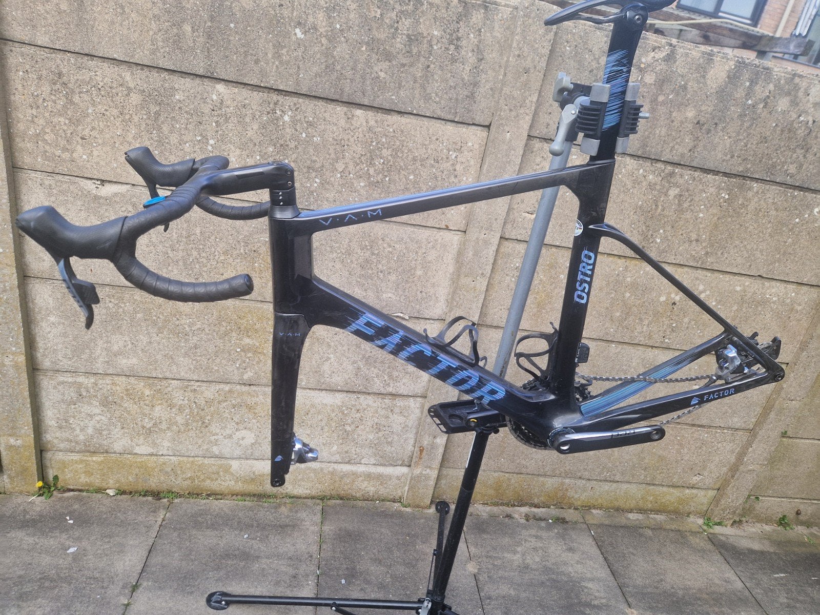 Set de cadres Ostro V.A.M. (Taille 58), Vélos & Vélomoteurs, Vélos Pièces, Comme neuf, Cadre, Carbone, Enlèvement