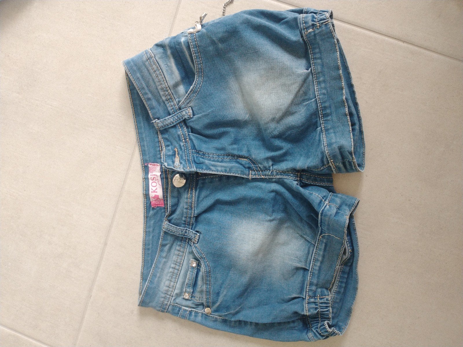 Schattige jeans short merk Kosi maat S-M, Taille 38/40 (M), Enlèvement ou Envoi, Kosi, Comme neuf