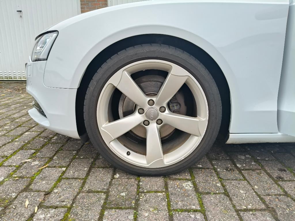 A5 Coupé 2.0 TDi S line full option, Auto's, Euro 5, Zwart, 4 cilinders, Leder en Stof