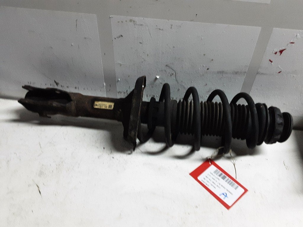 AMORTISSEUR OU ABSORBEUR DE CHOC AVANT DROIT Lupo (6X1), Autos : Pièces & Accessoires, Volkswagen, Mevr. I. Hauben, Utilisé, Rue de l'Espoir 34 34
4030  GRIVEGNÉE, BE
