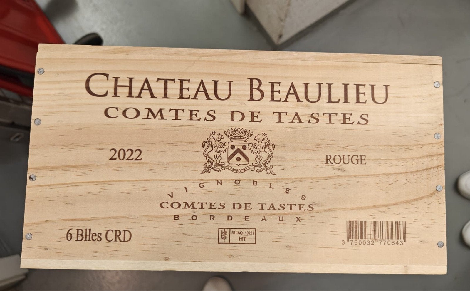 Caisse 6b chateau beaulieu 2022, Enlèvement