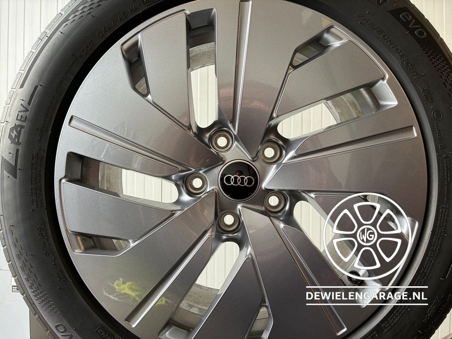 19 inch Audi A6 E-Tron Velgen + Banden NIEUW en Origineel 5x, Auto-onderdelen, -, -, Banden en Velgen, Nieuw