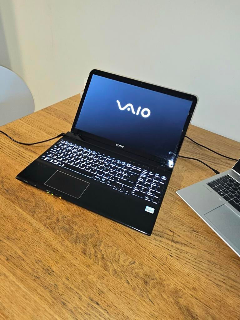 Sony VAIO  – intel i5 500G | 12G Ram Win 11 Pro!, Computers en Software, Ophalen of Verzenden, Qwerty