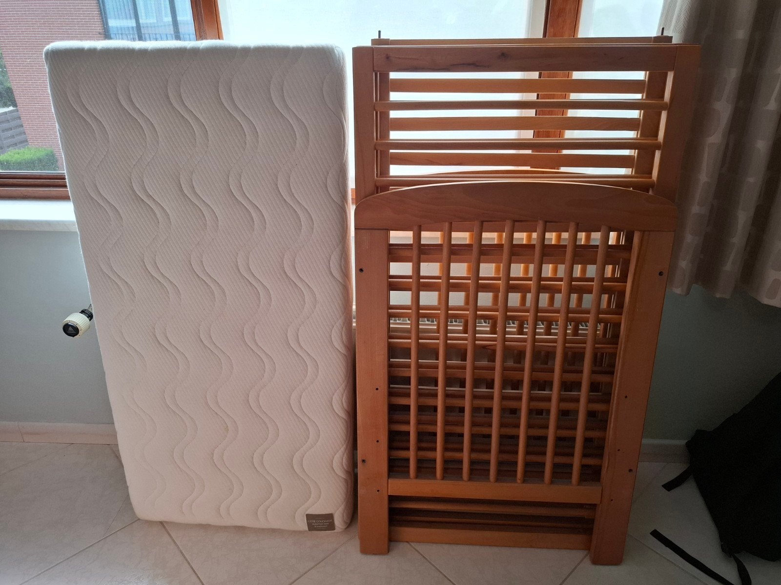 Barbed, matras en hoezen, Ophalen, Zo goed als nieuw, Minder dan 140 cm, Matras