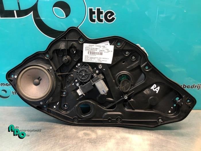 Mécanique vitre 4portes arrière droite d'un Alfa Romeo Giu, -, 3 mois de garantie, Utilisé, Alfa Romeo
