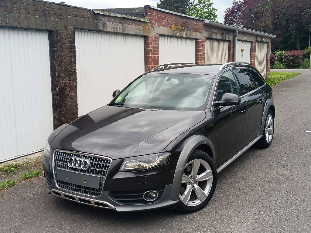Audi A4 2.0 TDI 135 Ch 2011 Euro 5b GPS allroad 4x4 quattro, Autos, Audi, Cuir, Euro 5, 135 kW, Noir