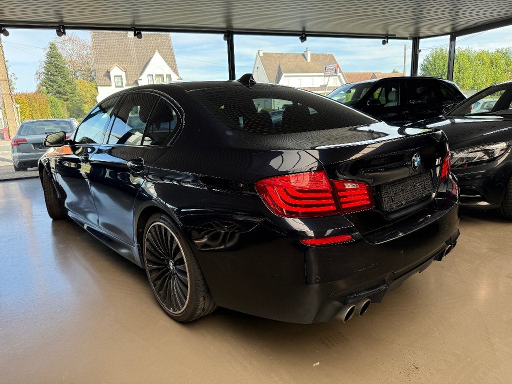 BMW 520 D BERLINE M-SPORT LEDER*NAVI*EURO 6* 20 INC VELGEN, Cuir, Entreprise, Noir, 2240 kg