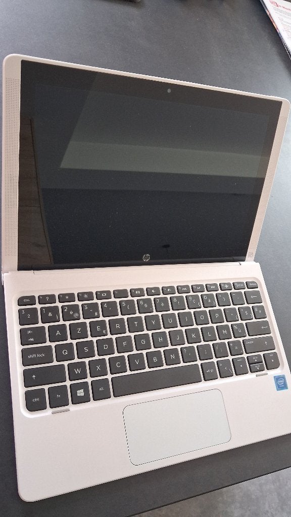 HP Pavilion x2 10-n122nb — tablette/ordinateur portable, Hp, Avec écran tactile, Enlèvement, Utilisé