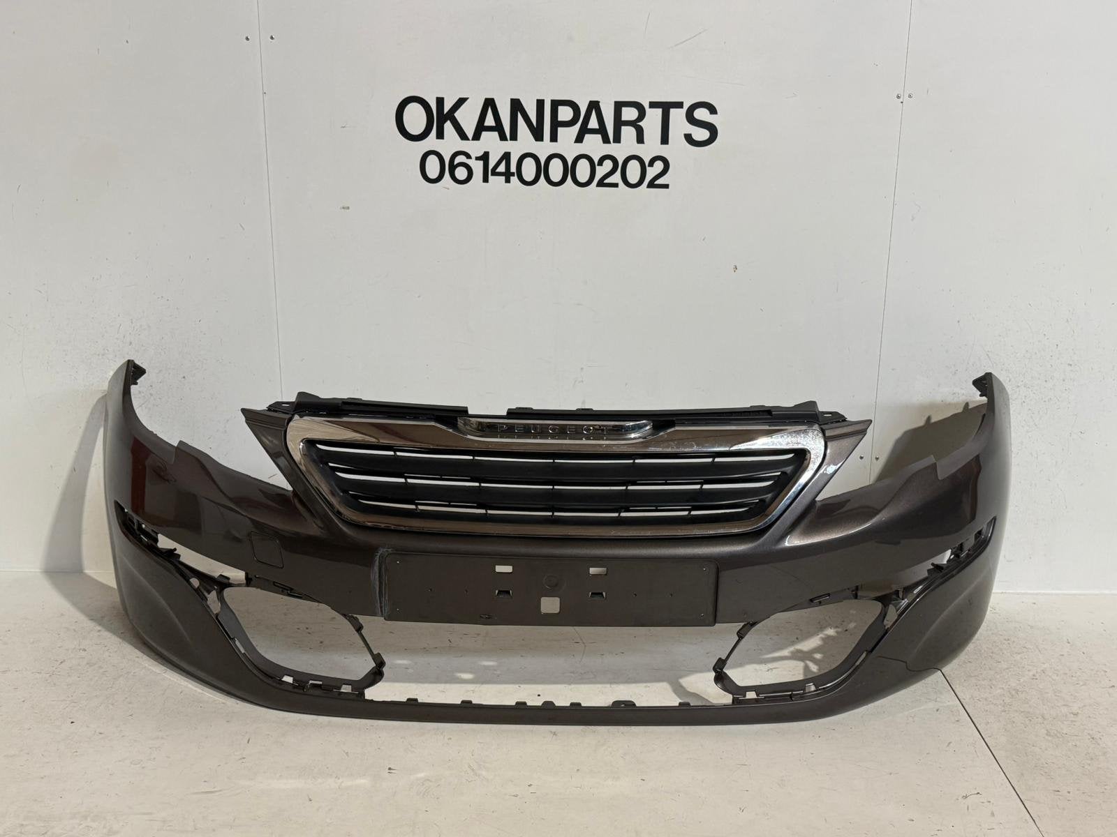 Peugeot 308 II voorbumper AA35899370, Gebruikt, Voor, Bumper