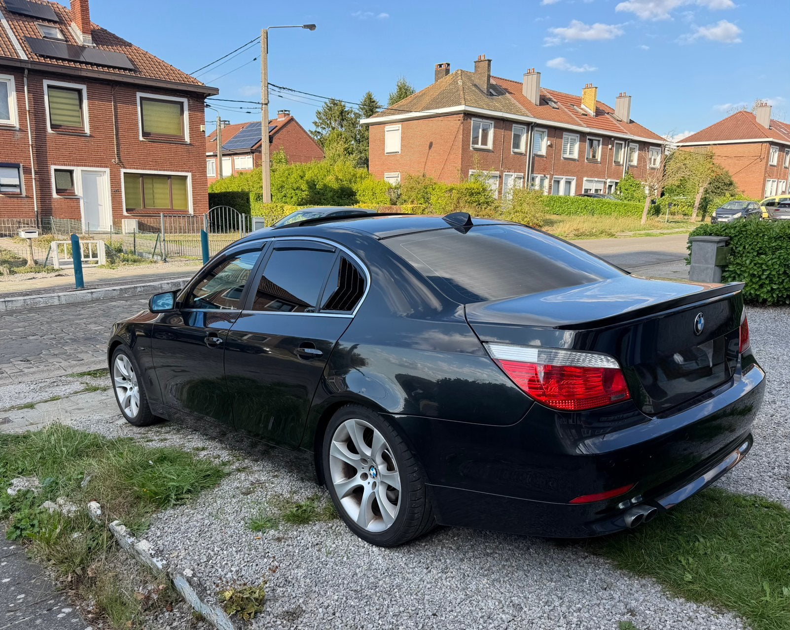BMW 520i e60, Auto's, Automaat, Zwart, Bedrijf, 5 zetels