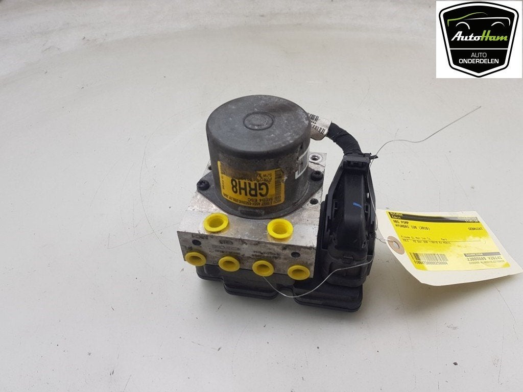 ABS POMP ABS Hyundai i20 (GBB) (|58900C8860|58920C8360|), Gebruikt, Hyundai
