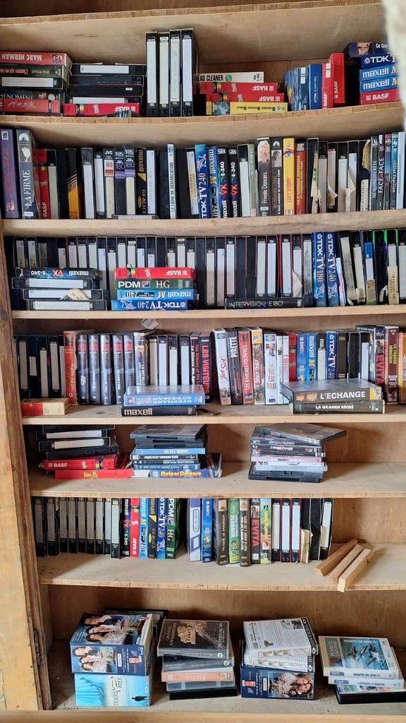 Gros lot de cassettes, CD & DVD, Enlèvement