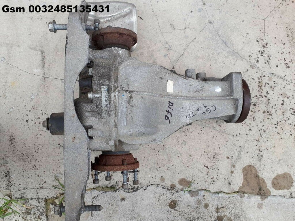 tussenbak a4 tussenbak a5 differentieel a6 oar525083b, Gebruikt, AUDI AG, Auto-Union-Strasse 1
85045  Ingolstadt, DE, Audi