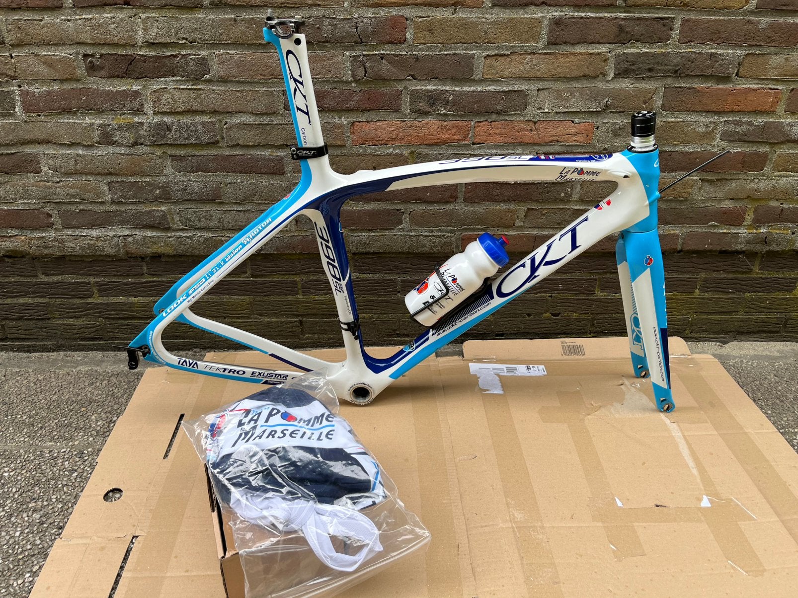CKT 398 SL Team La Pomme Marseille, Fietsen en Brommers, Fietsonderdelen, Ophalen, Zo goed als nieuw, Frame, Carbon