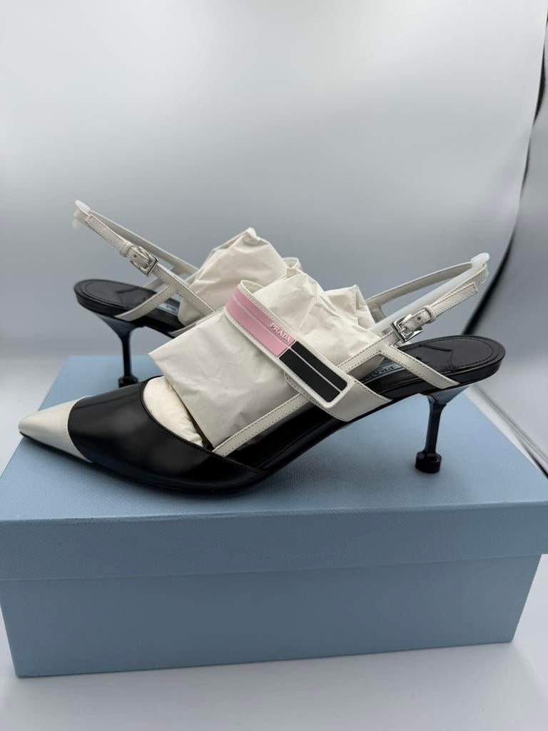 Nieuwe slingback pumps van Prada - Maat 39,5, Pumps, Wit, Nieuw, Ophalen of Verzenden