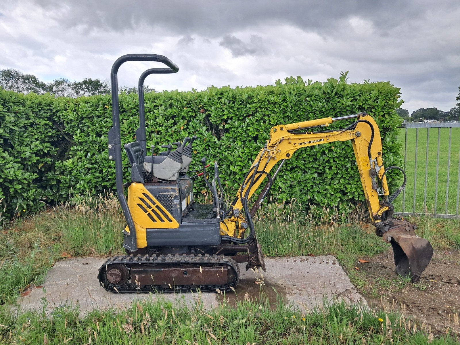 Minigraver New Holland E9SR / Minikraan / Graafmachine, Zakelijke goederen, Overige Zakelijke goederen, Ophalen