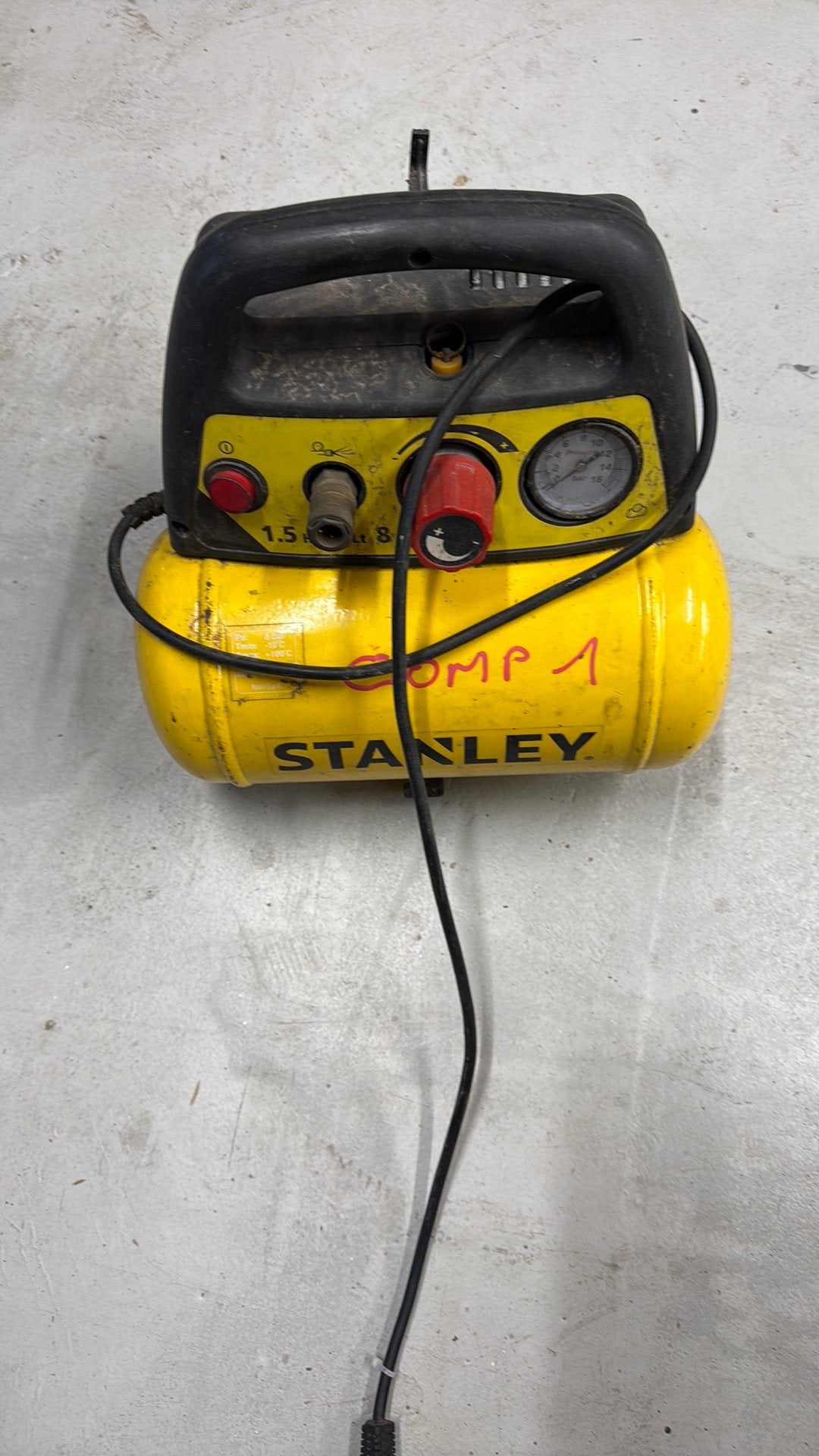 Compressor, Bricolage & Construction, Compresseurs, Enlèvement, Comme neuf