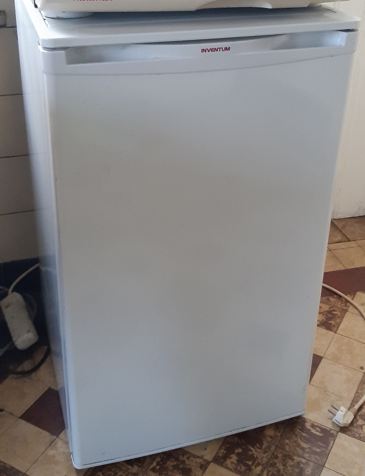 Bijna niet-gebruikte koelkast Inventum, met vriesvak, Elektronische apparatuur, Koelkasten en IJskasten, 100 tot 150 liter, Ophalen