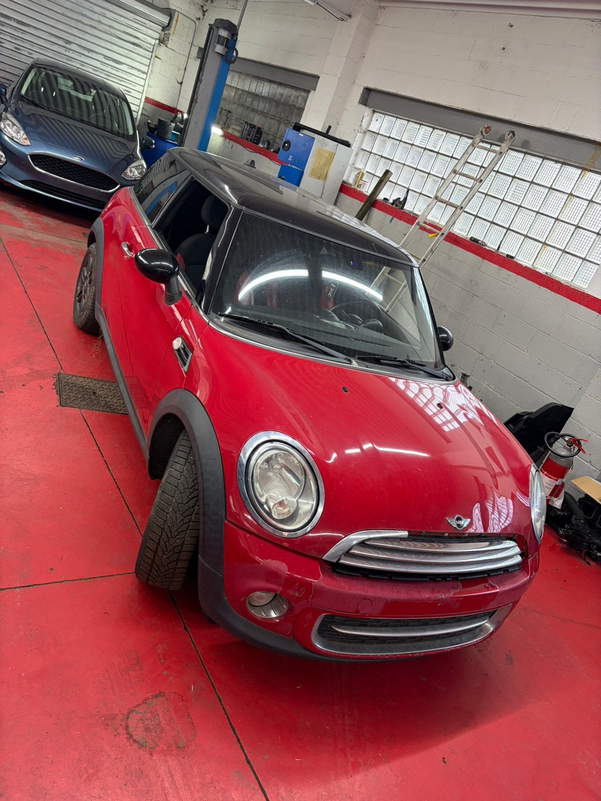 Mini Cooper à vendre – embrayage à prévoir, Autos : Pièces & Accessoires, Enlèvement ou Envoi, Mini