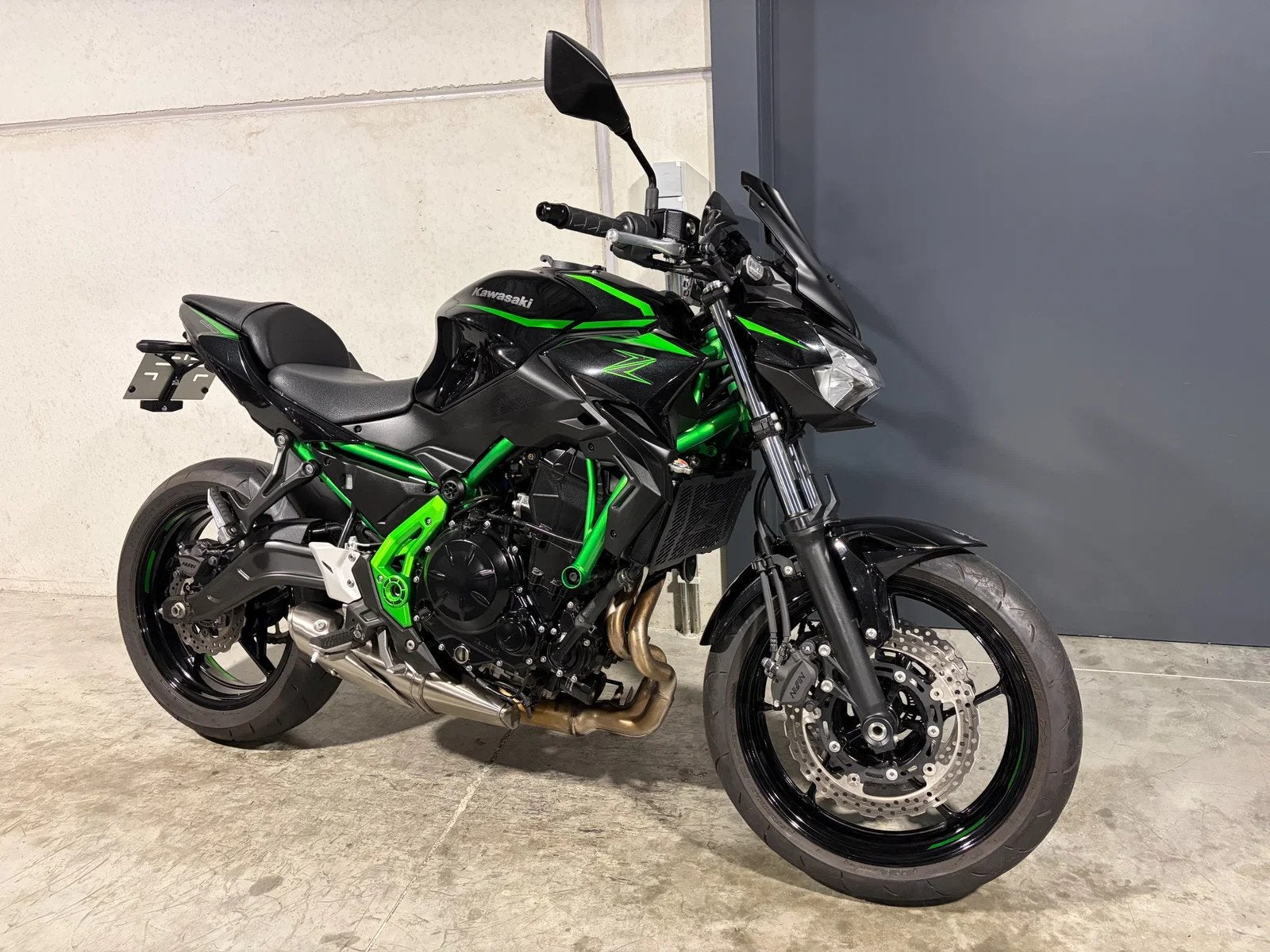 Kawasaki Z650 toffe naked met weinig km's (btw moto), Motoren, Meer dan 35 kW, Overig, Handgeschakeld, 650 cc