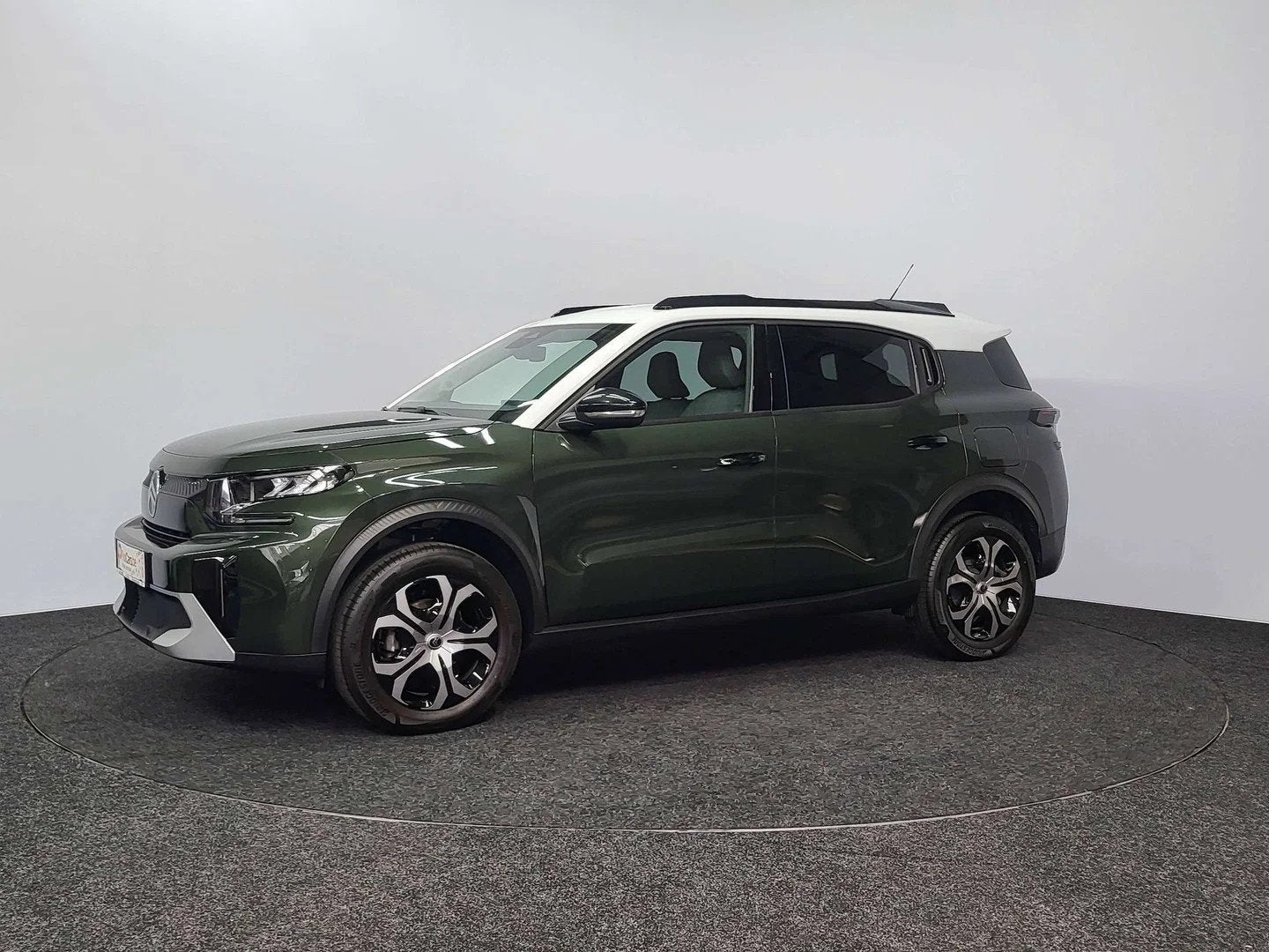 Citroën C3 Aircross 1.2 Turbo | 2025 | 43.402 km | Ketting!, Auto's, Stof, Gebruikt, Zwart, 1199 cc