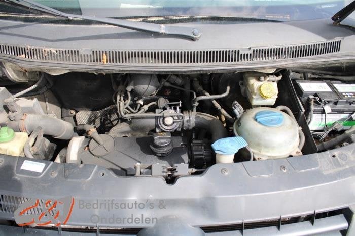Motor van een Volkswagen Transporter, Gebruikt, -, Volkswagen, -