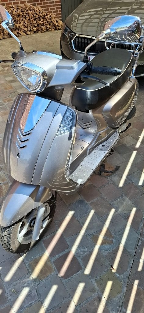 Keeway Agora 50cc 4T scooter / brommer, Ophalen, 1 versnellingen, Keeway, 50 cc