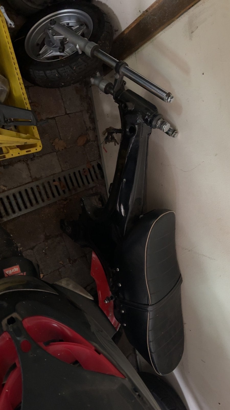 Dax 5,5l kader (MOET WEG!!!), Vélos & Vélomoteurs, Enlèvement, Comme neuf
