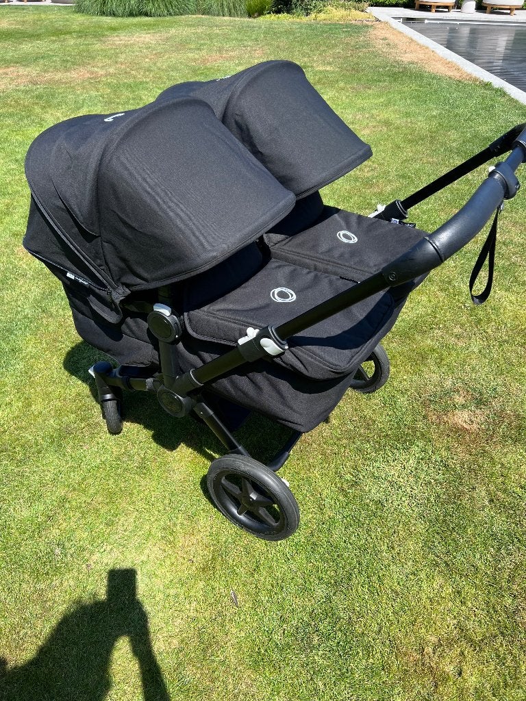 Bugaboo Donkey 5 Twin zwart (02/2025), Kinderen en Baby's, Ophalen, Zo goed als nieuw, Kinderwagen of Buggy